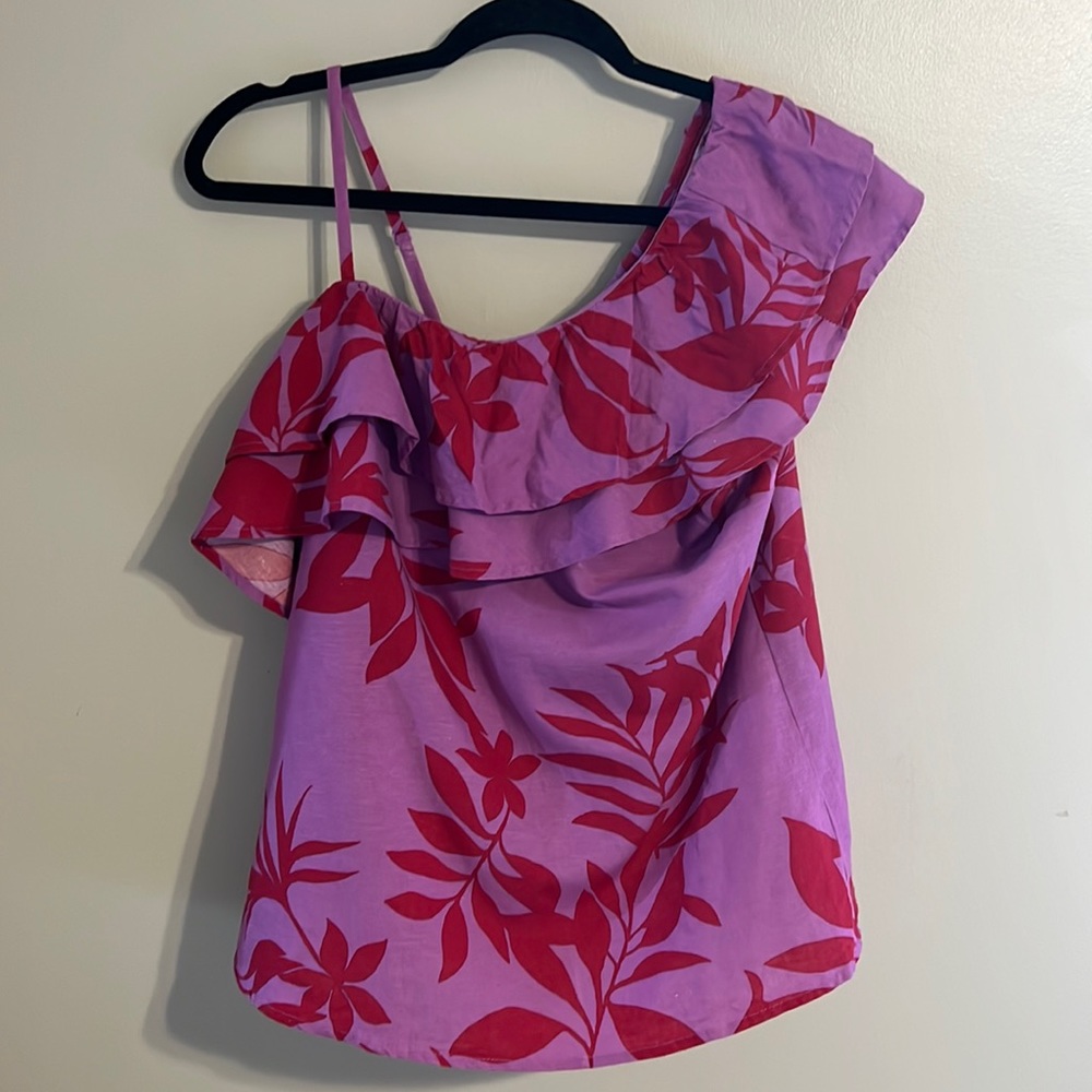 Old Navy Fuschia/Pink Floral One Shoulder Blouse